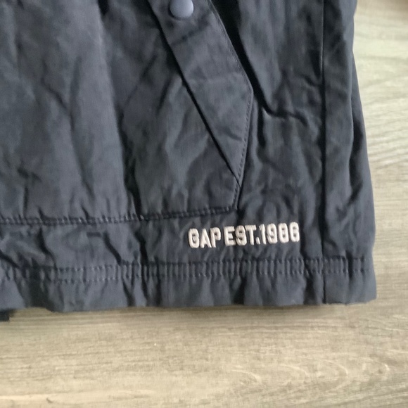 GAP kids size 6/7 - Picture 3 of 5